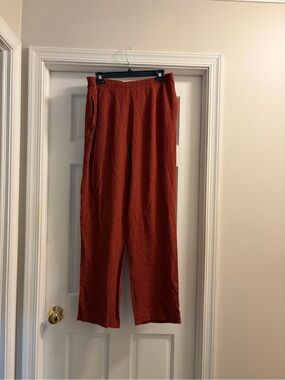 Women's Rust Wide-Leg Chinos